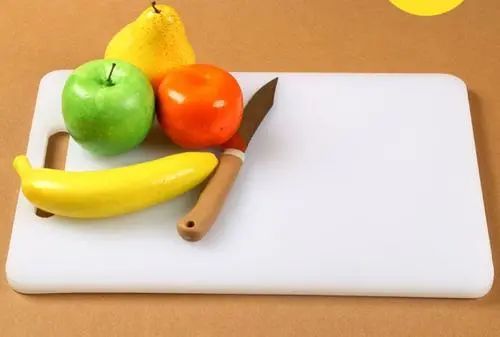 北測(cè)教你這樣選擇塑料菜板